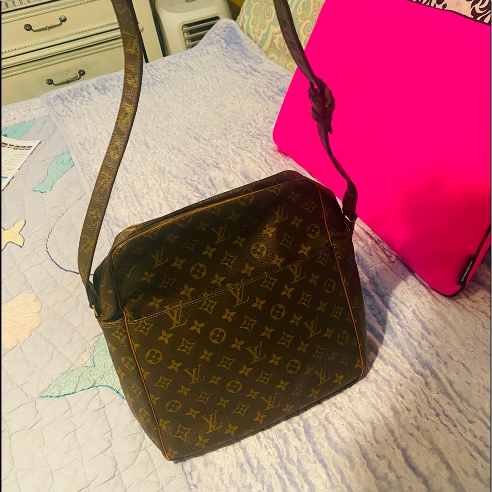 Vintage LV crossbody bag and wallet